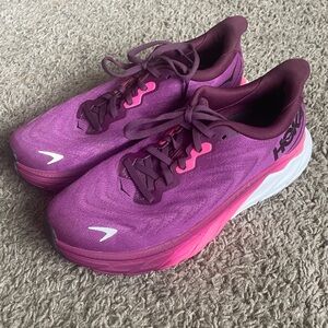 Hoka One One Womens Arahi 6 1123195 GWBY Purple Running Shoes Size 7.5 B